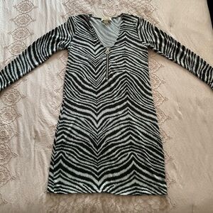 MICHAEL Michael Kors Black and White Patterned Long Sleeve Dress